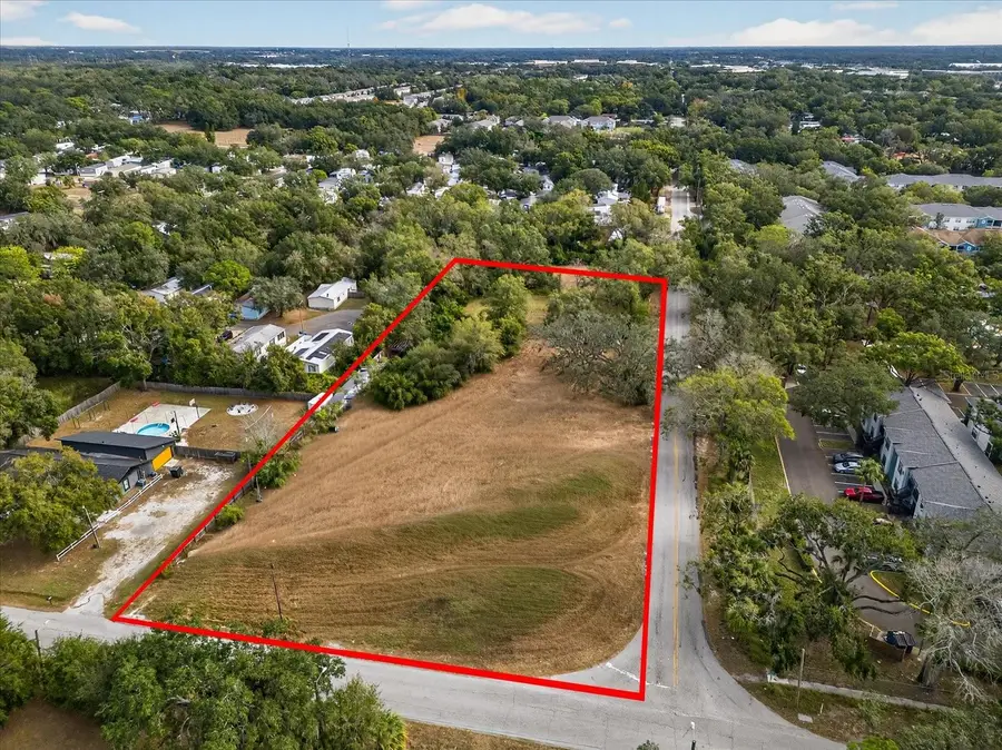 4501 Clewis Avenue, Tampa, FL 33610 - Image #2