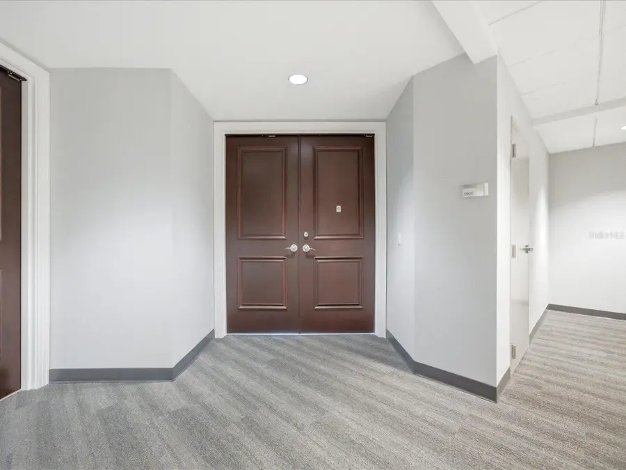 1209 E Cumberland Avenue #1906, Tampa, FL 33602 - Image #3