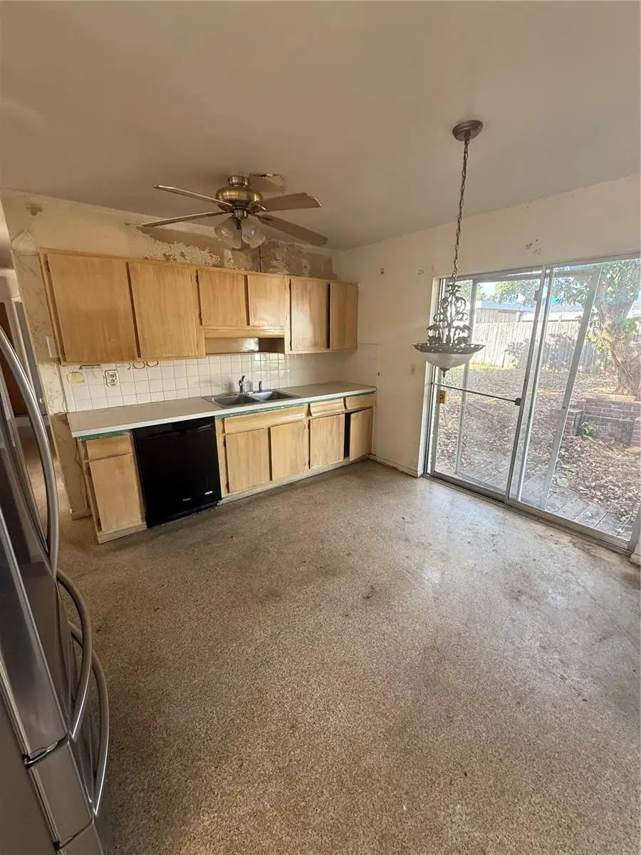 7505 W New Orleans Avenue, Tampa, FL 33615 - Image #3