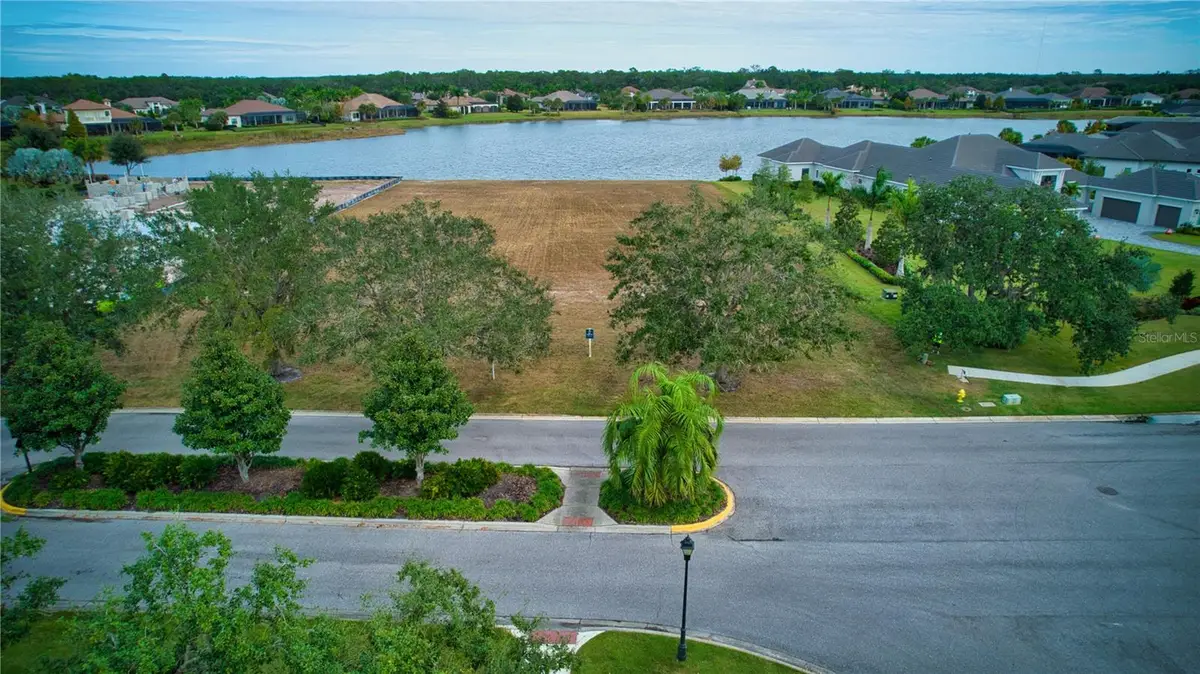 20903 Parkstone Terrace, Bradenton, FL 34202 - Image #1