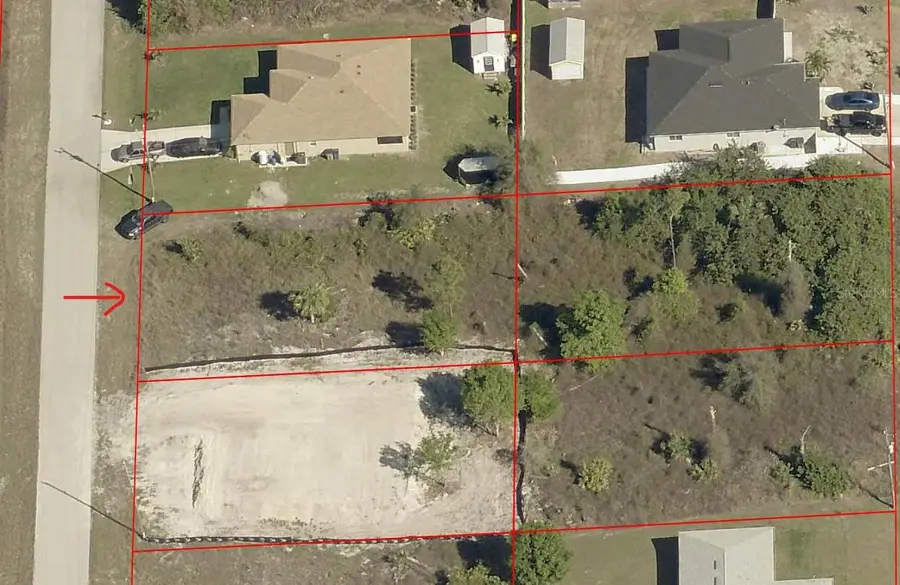 765 Bianca Avenue S, Lehigh Acres, FL 33974 - Image #2