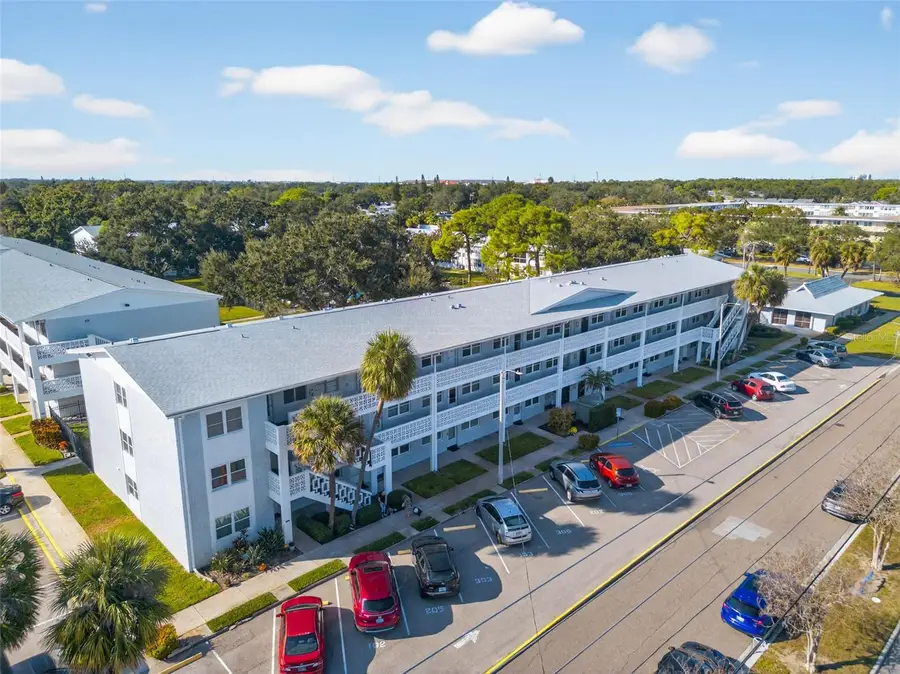 7770 Dr Martin Luther King Jr Street N #206, Saint Petersburg, FL 33702 - Image #2