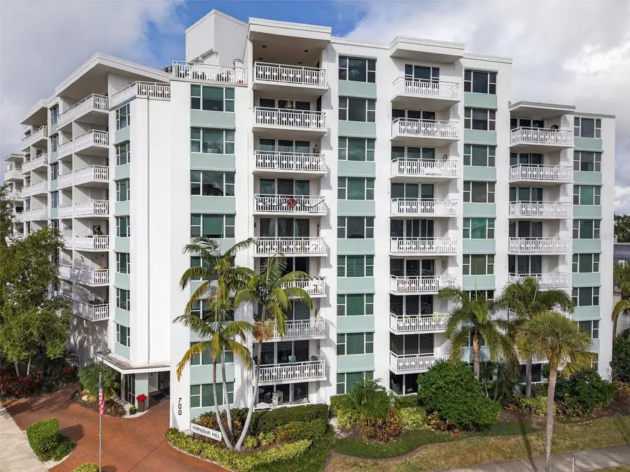 700 Beach Drive Ne #406, Saint Petersburg, FL 33701 - Image #2