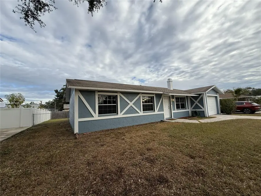 310 W Windhorst Road, Brandon, FL 33510 - Image #2