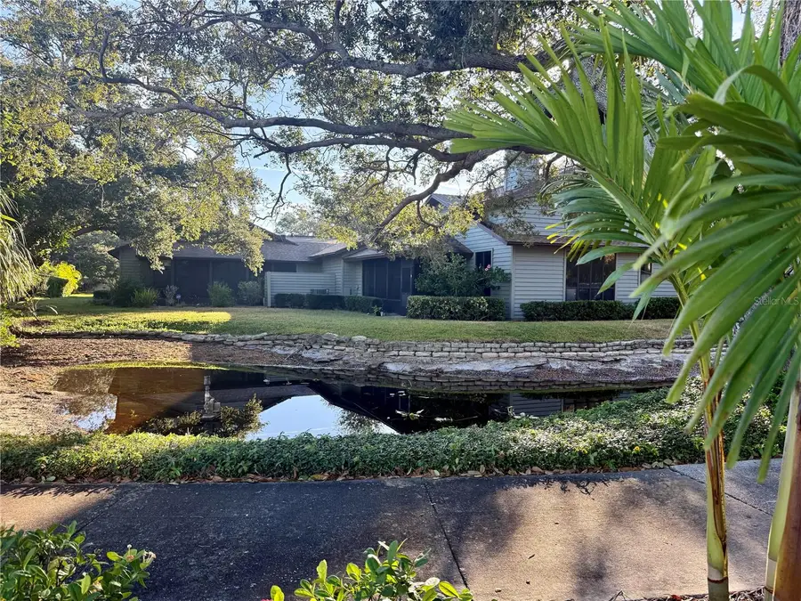 11711 Ridgeview Lane, Seminole, FL 33772 - Image #2