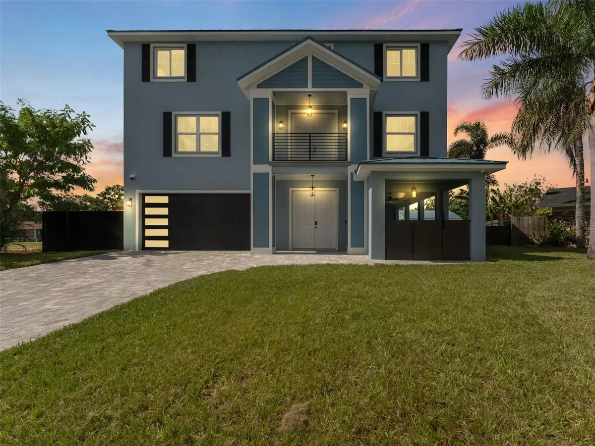 8717 Driftwood Drive, Tampa, FL 33615 - Image #1