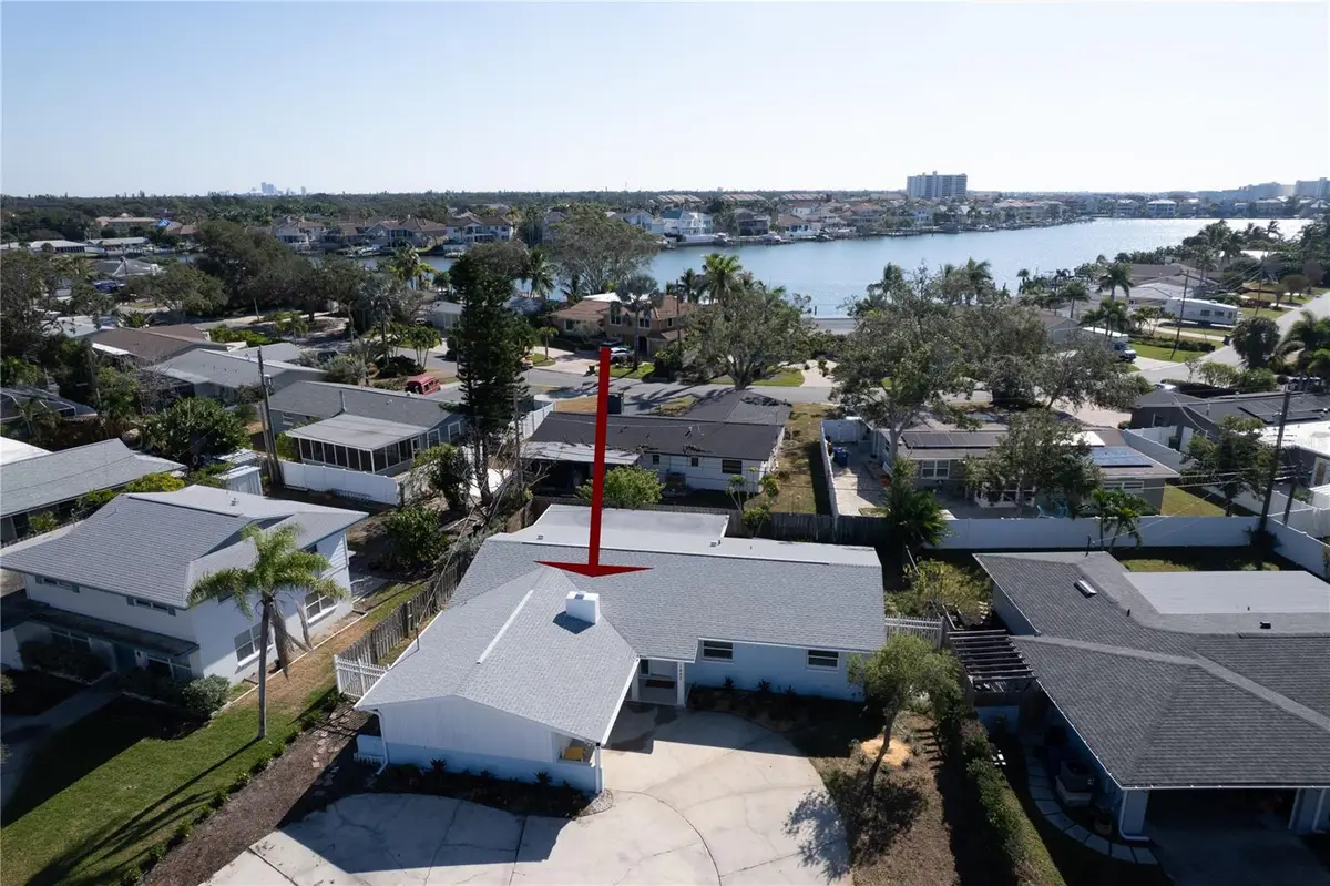 1897 Dolphin Boulevard S, Saint Petersburg, FL 33707 - Image #1