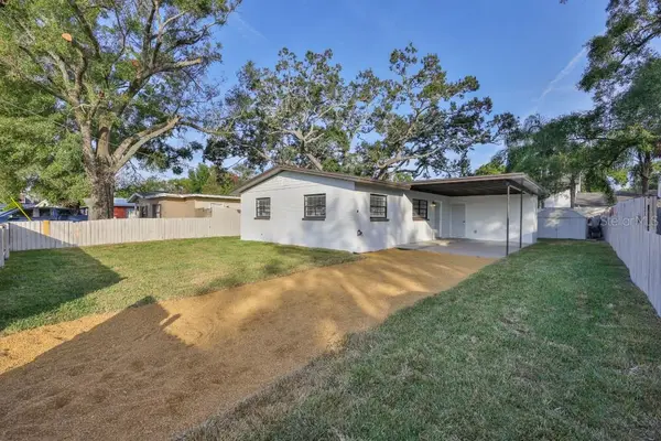 8621 May Circle, TAMPA, FL 33614