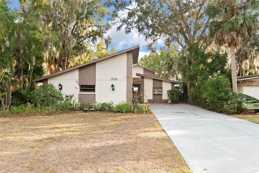 1708 Richard Ervin Parkway, Tarpon Springs, FL 34688 - Image #2