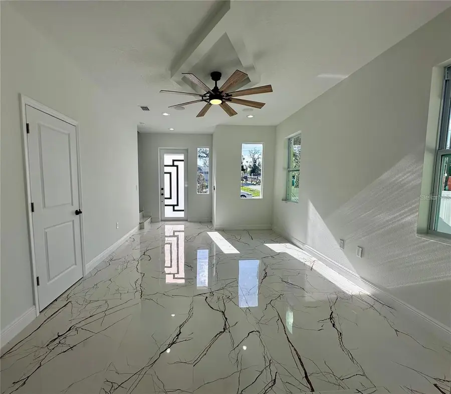 8302 N Marks Street, Tampa, FL 33604 - Image #2