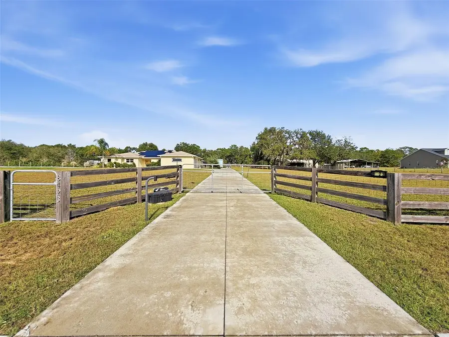 8423 E Zephyr Wing Court, Floral City, FL 34436 - Image #3