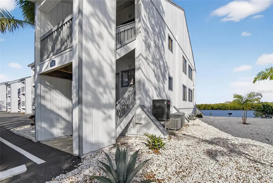 813 Bahia Del Sol Drive #34, Ruskin, FL 33570 - Image #3