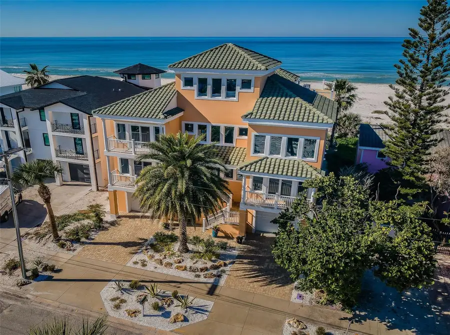 934 Eldorado Avenue, Clearwater Beach, FL 33767 - Image #2