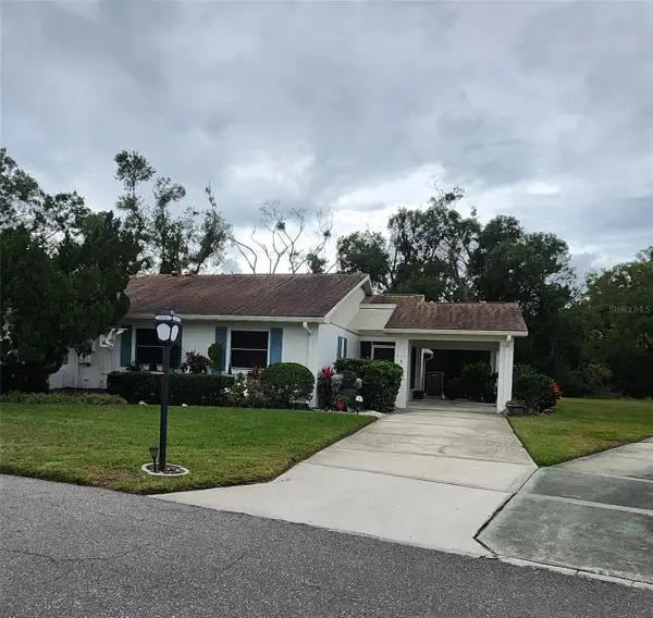 511 Finsbury Circle #B, SUN CITY CENTER, FL 33573