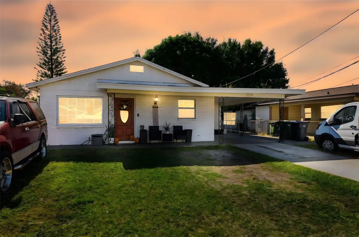 3310 W Beach Street, Tampa, FL 33607 - Image #1