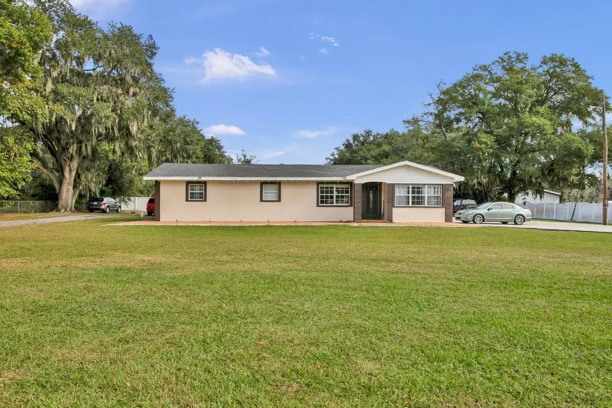 5615 Oak Avenue Nw, Lakeland, FL 33810 - Image #1