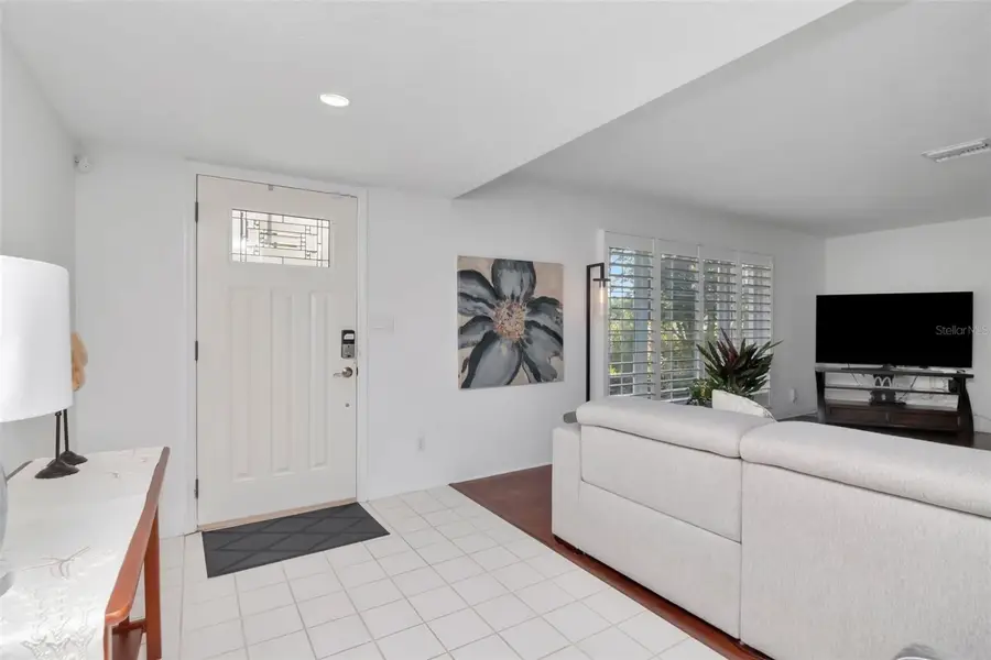 3991 38th Way S, Saint Petersburg, FL 33711 - Image #2