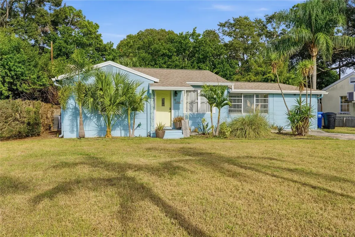 1249 Essex Drive N, Saint Petersburg, FL 33710 - Image #1