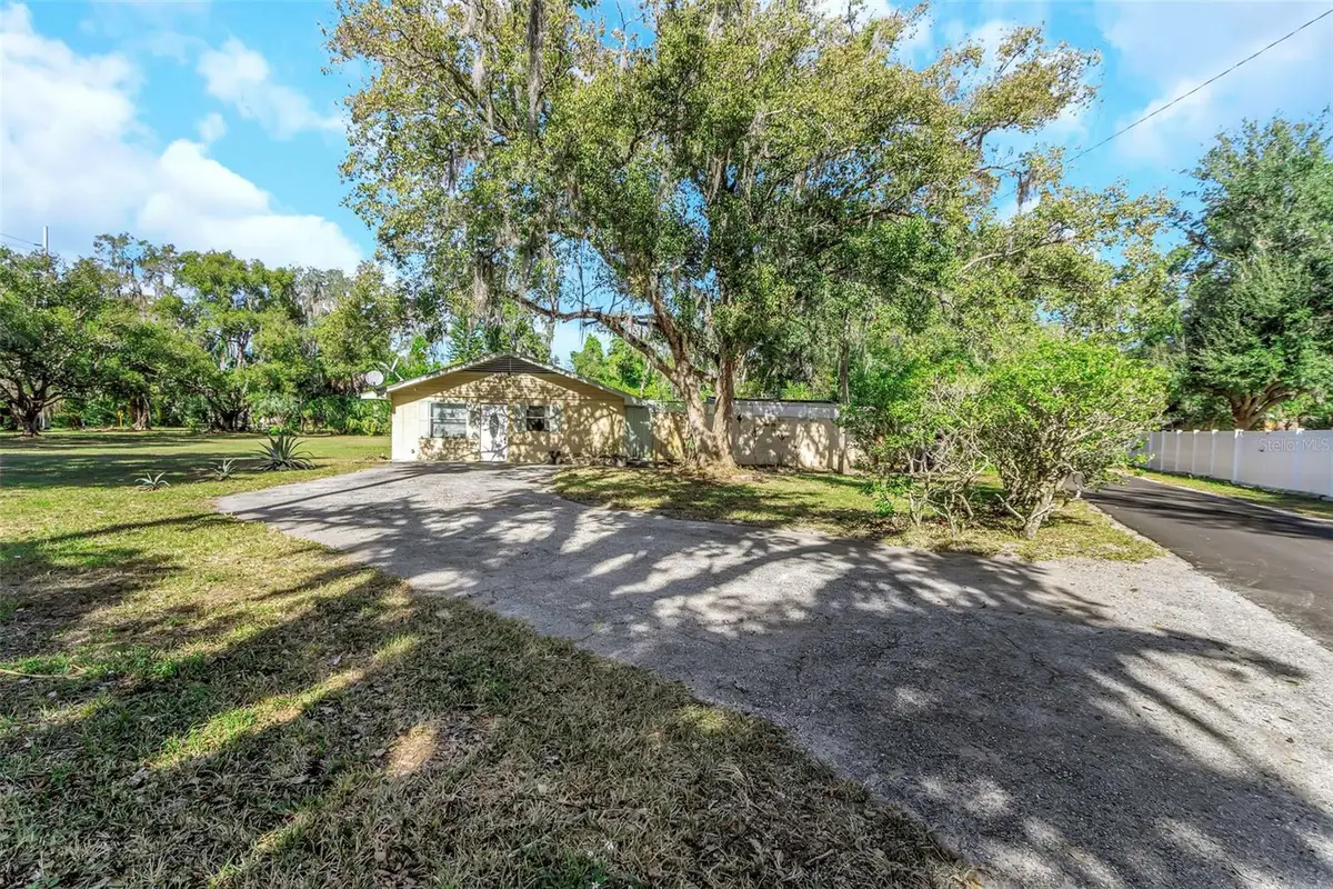 17902 Burnside Road, Lutz, FL 33548 - Image #1