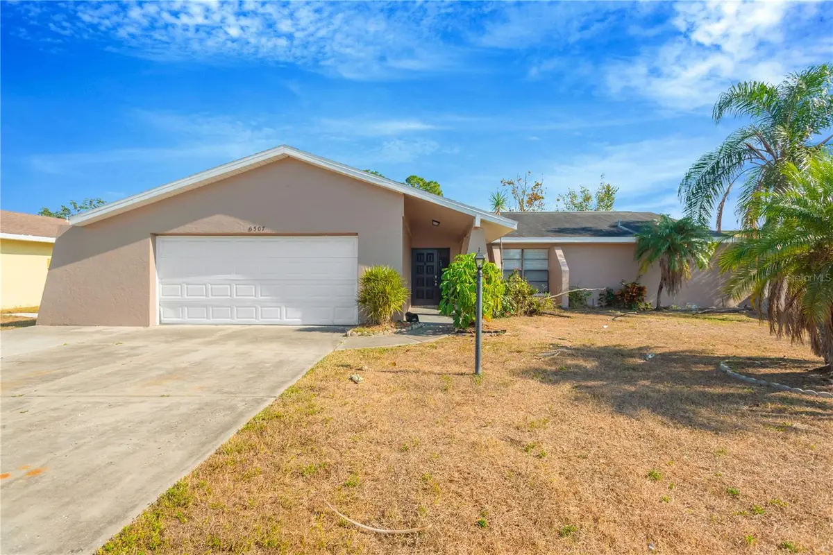 6507 Manila Palm Way, Apollo Beach, FL 33572 - Image #1