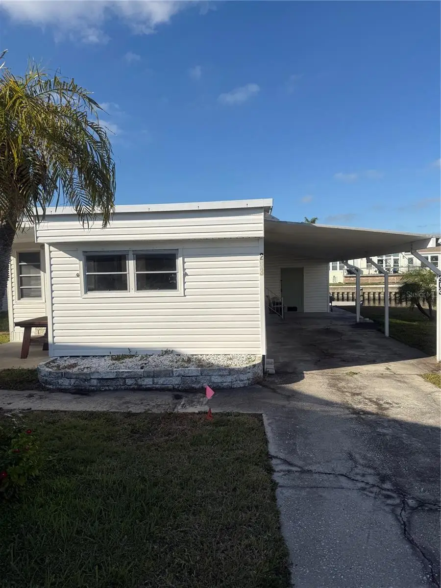 203 Mount Isle Avenue Ne #200, Saint Petersburg, FL 33702 - Image #2