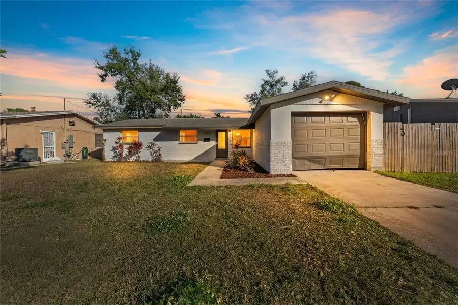 5501 Denver Street Ne, Saint Petersburg, FL 33703 - #2