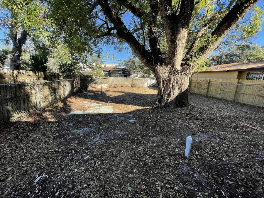 2911 N Woodrow Avenue, Tampa, FL 33602 - Image #3