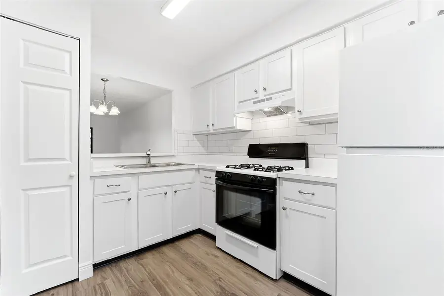 1471 Mission Drive E, Clearwater, FL 33759 - Image #3