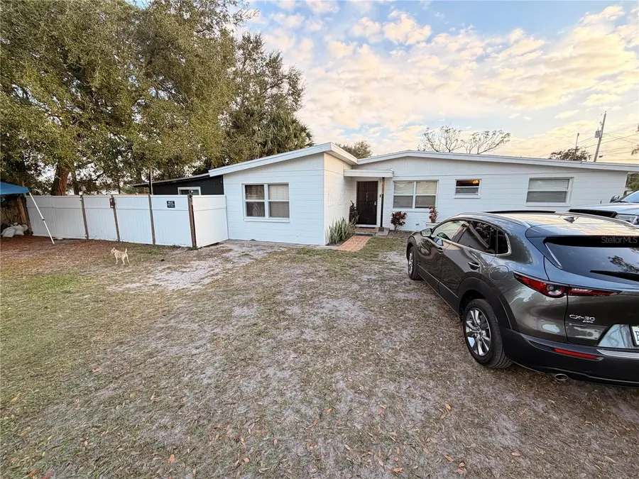 7326 Sheffield Road, Tampa, FL 33615 - #2