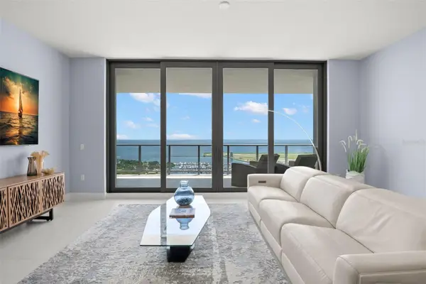 301 1st Street S #2402, ST PETERSBURG, FL 33701