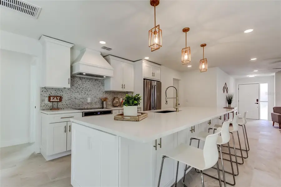 12172 Wild Acres Road, Largo, FL 33773 - Image #3