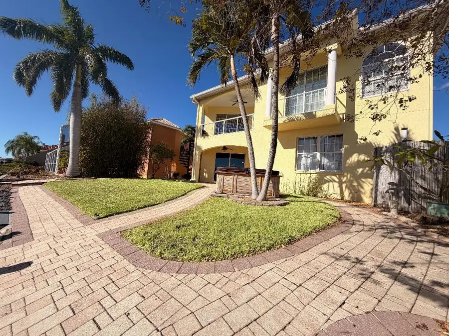 808 Symphony Isles Boulevard, Apollo Beach, FL 33572 - Image #3