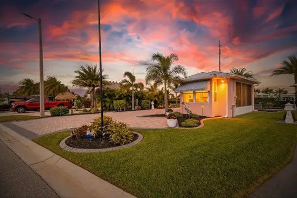 3283 Red Tail Hawk Drive, POLK CITY, FL 33868