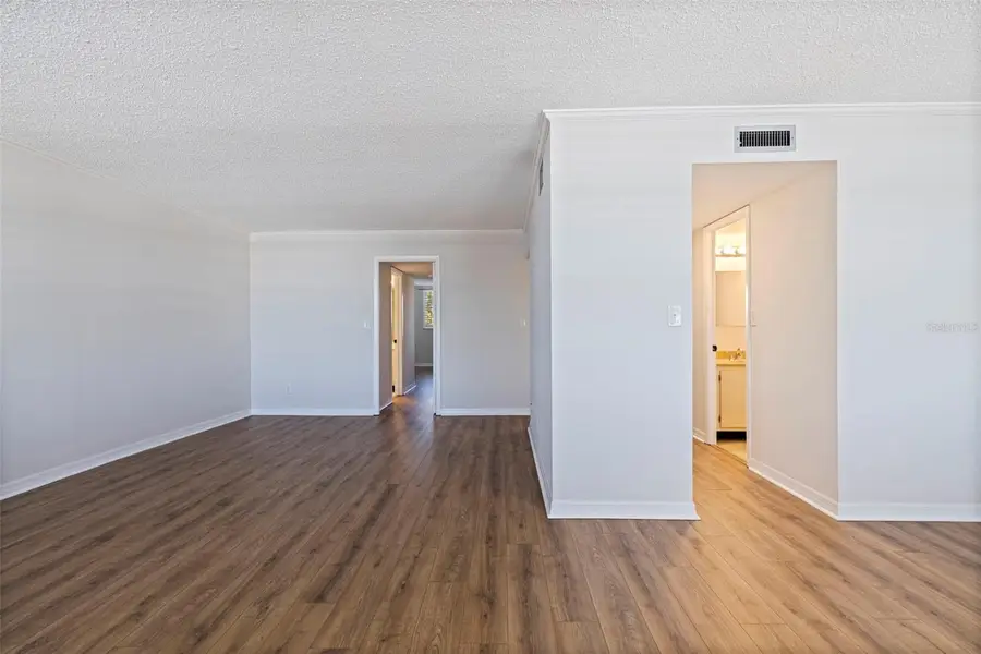 4890 Bay Street Ne #330, Saint Petersburg, FL 33703 - #2