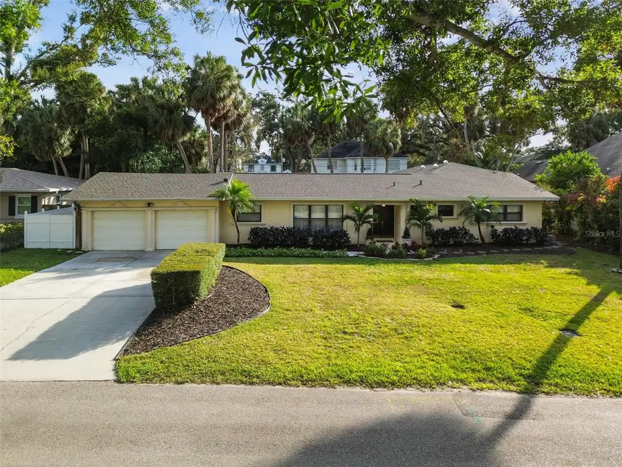 4312 W Beach Park Drive, Tampa, FL 33609 - Image #2