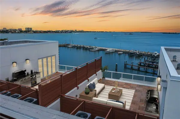 864 N Osceola Ave, CLEARWATER, FL 33755