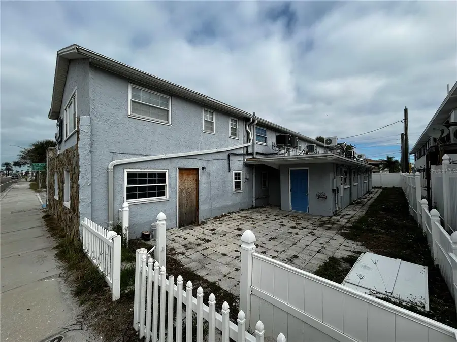 14715 Gulf Boulevard, Madeira Beach, FL 33708 - Image #3