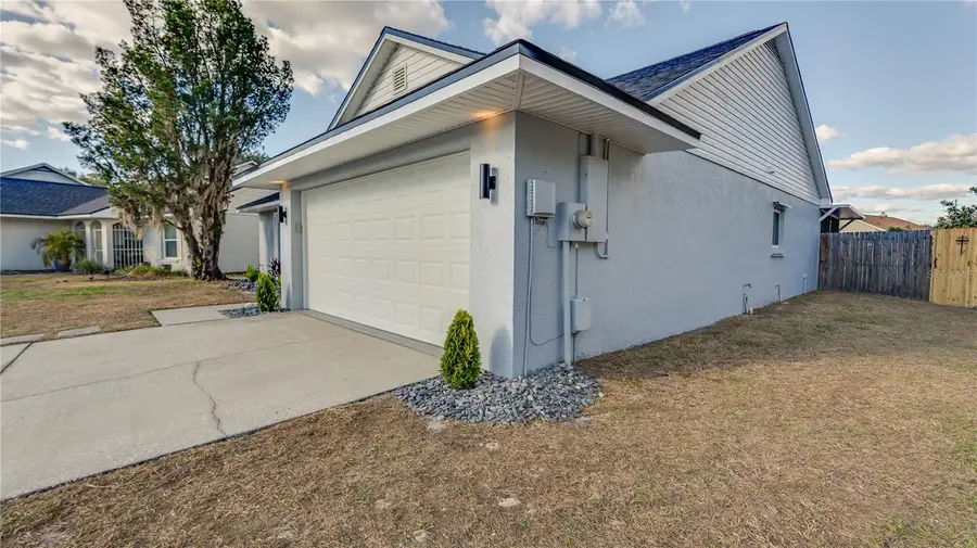 2074 Shadow Pine Drive, Brandon, FL 33511 - Image #2