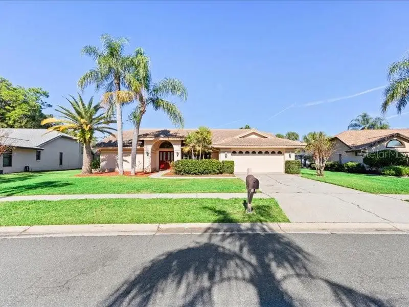 607 Waterford Circle E, Tarpon Springs, FL 34688 - Image #2