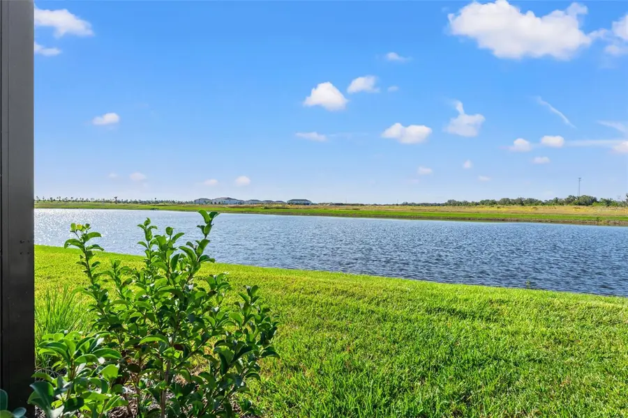 2130 Sylvester Palm Lane, Bradenton, FL 34212 - Image #2