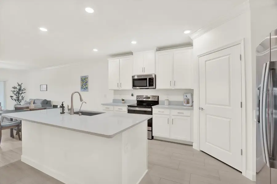 10998 Gable Dig Loop, San Antonio, FL 33576 - Image #3