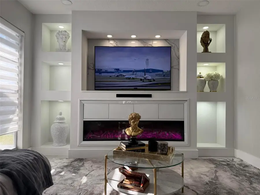 8503 Woodbridge Boulevard, Tampa, FL 33615 - Image #2