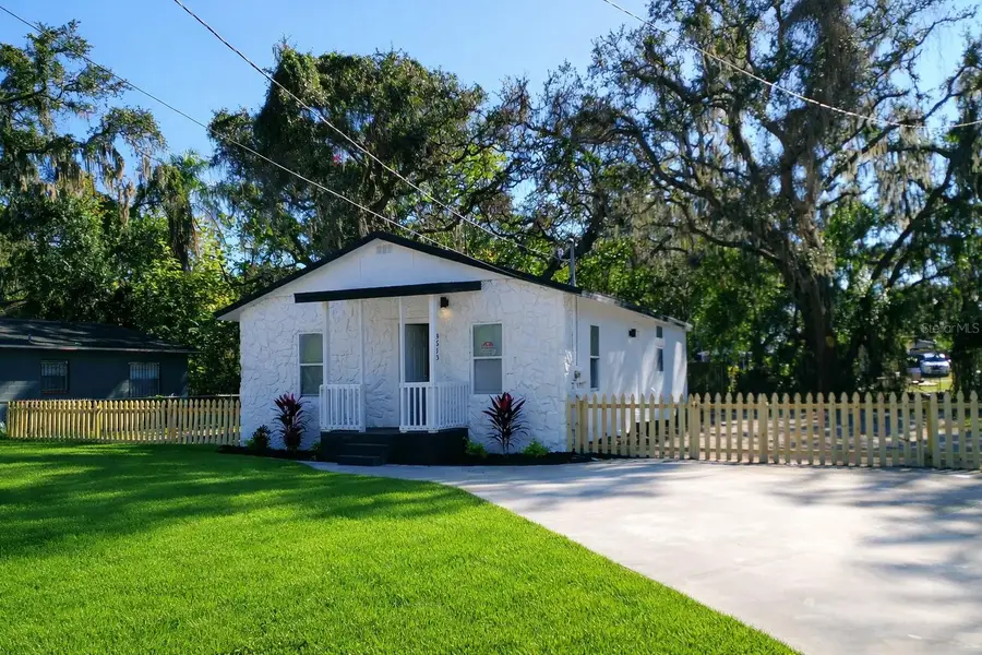 3613 Deleuil Avenue, Tampa, FL 33610 - Image #2