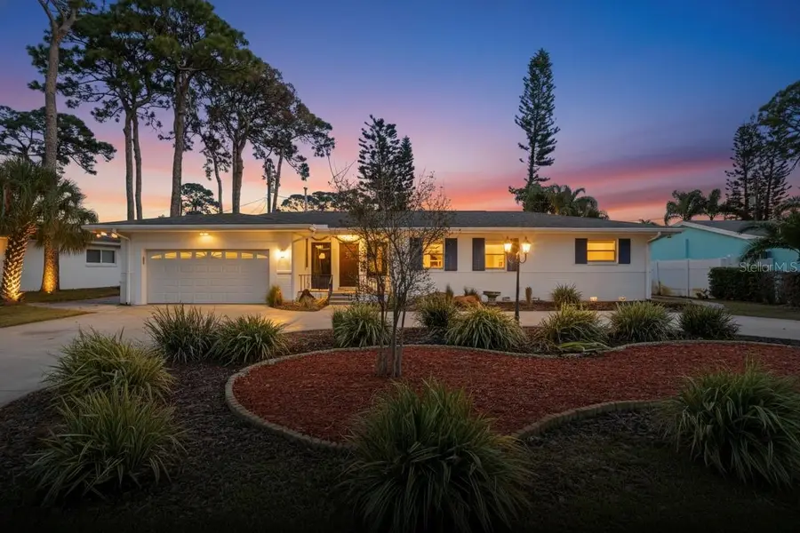 1302 Robin Road S, Saint Petersburg, FL 33707 - Image #3