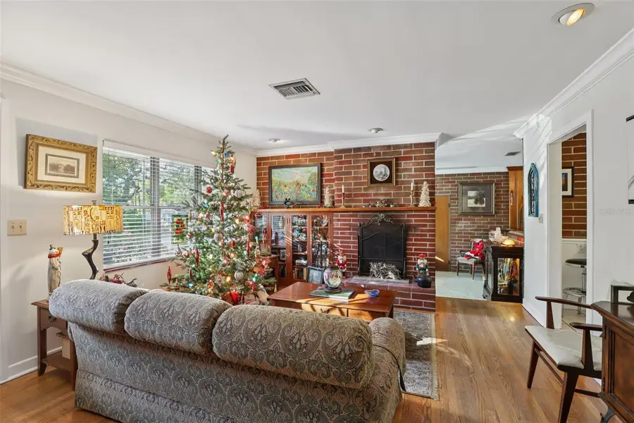 9403 N Edison Avenue, Tampa, FL 33612 - Image #3