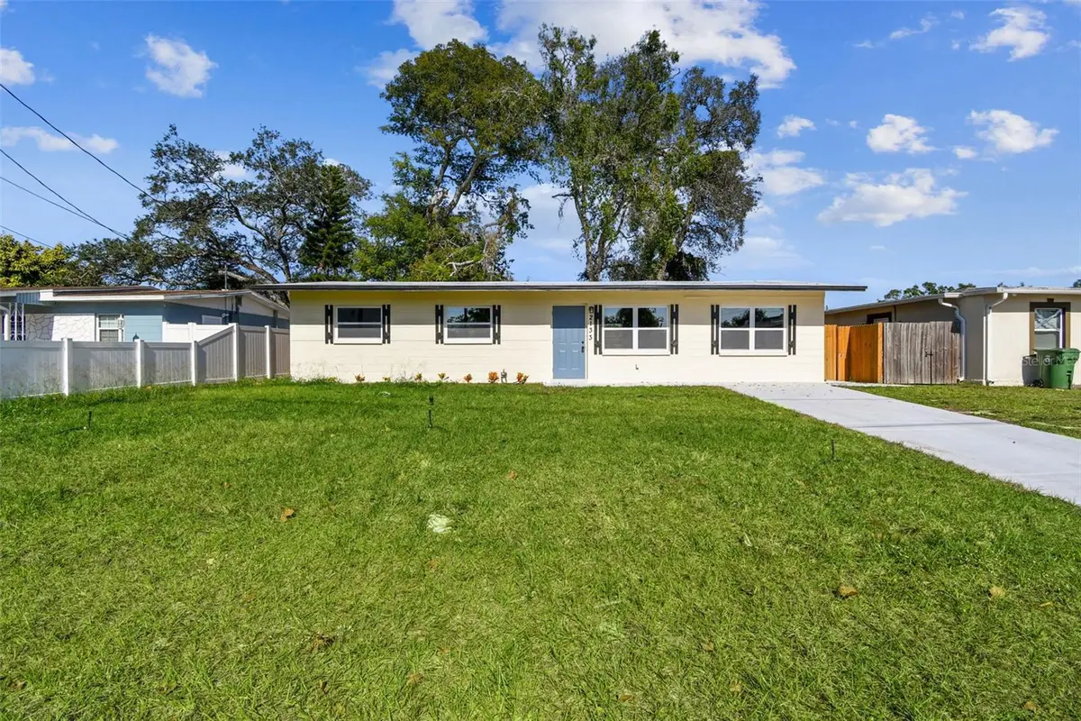 2133 W Rambla Street, Tampa, FL 33612 - Image #1