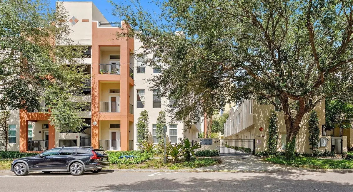 523 4th Avenue S #14, Saint Petersburg, FL 33701 - Image #1