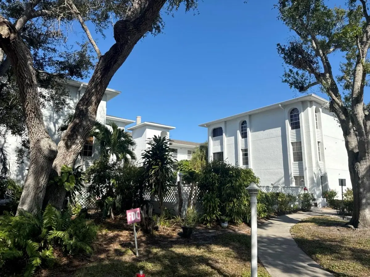 6304 Pointe West Boulevard #A206, Bradenton, FL 34209 - Image #1