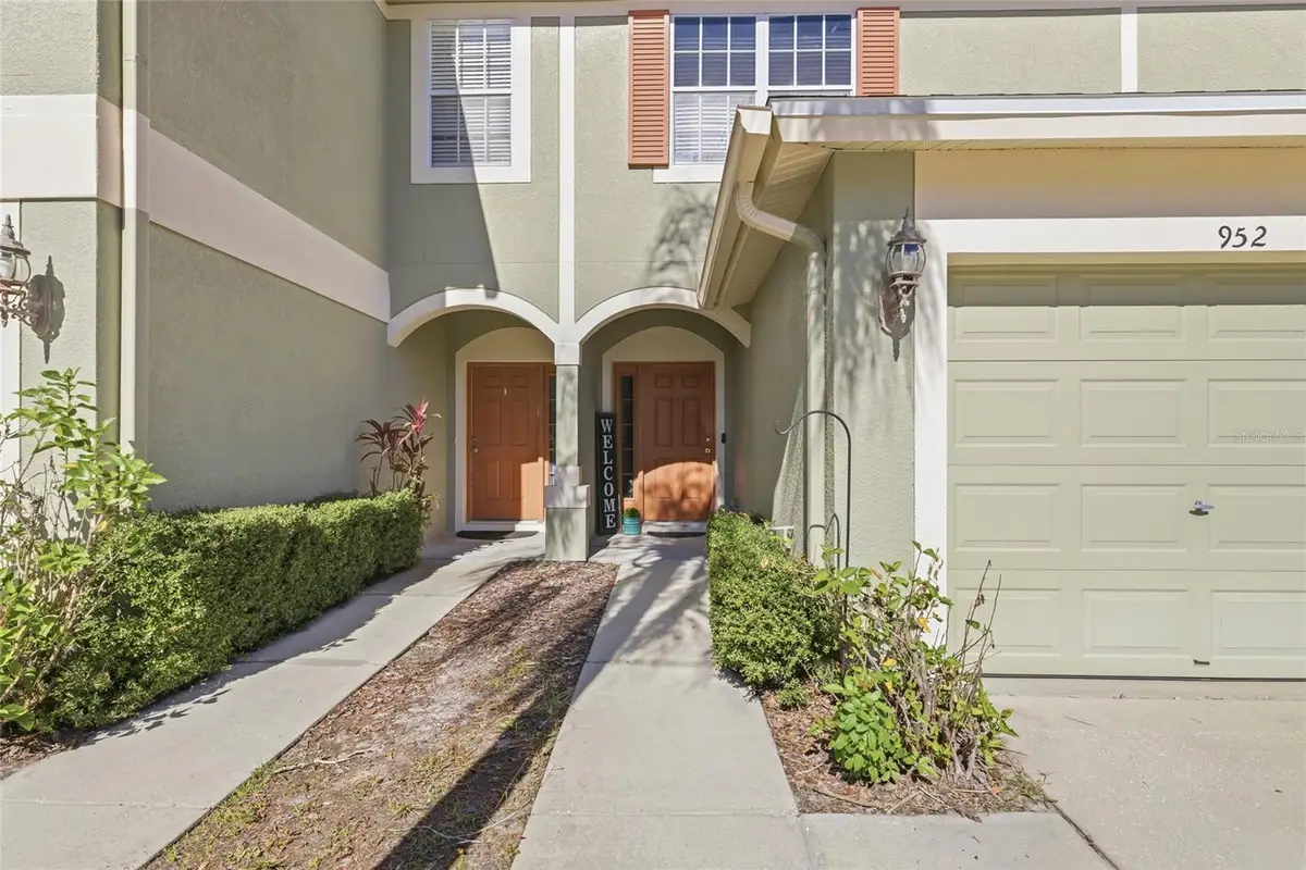 952 Vista Cay Court, Brandon, FL 33511 - Image #1