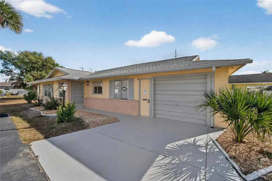 705 Churchill Place, Sun City Center, FL 33573 - Image #3